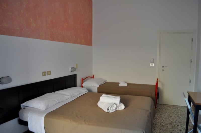 Hotel Urano Cattolica Eksteriør billede