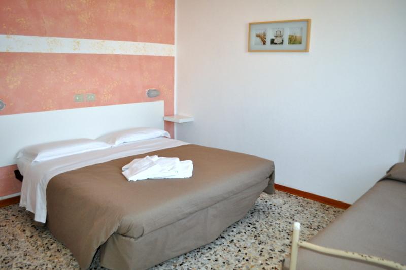 Hotel Urano Cattolica Eksteriør billede