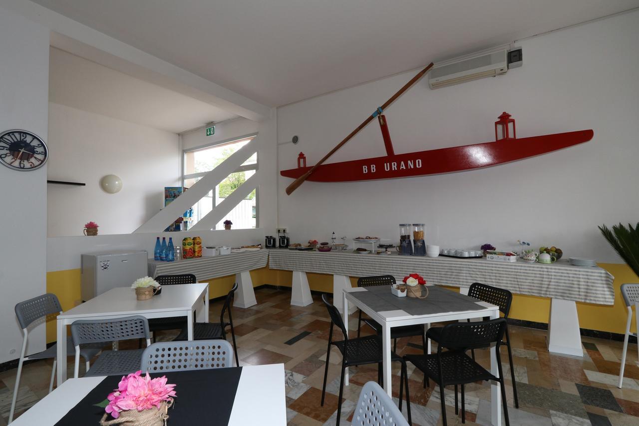 Hotel Urano Cattolica Eksteriør billede