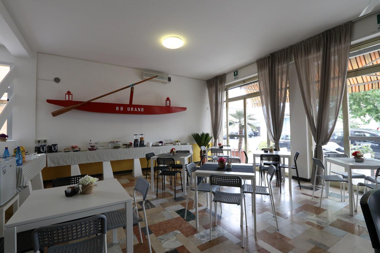 Hotel Urano Cattolica Eksteriør billede