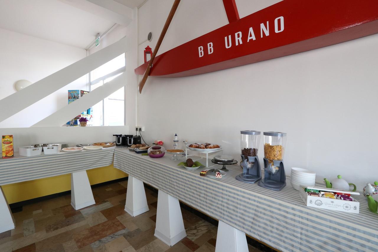Hotel Urano Cattolica Eksteriør billede