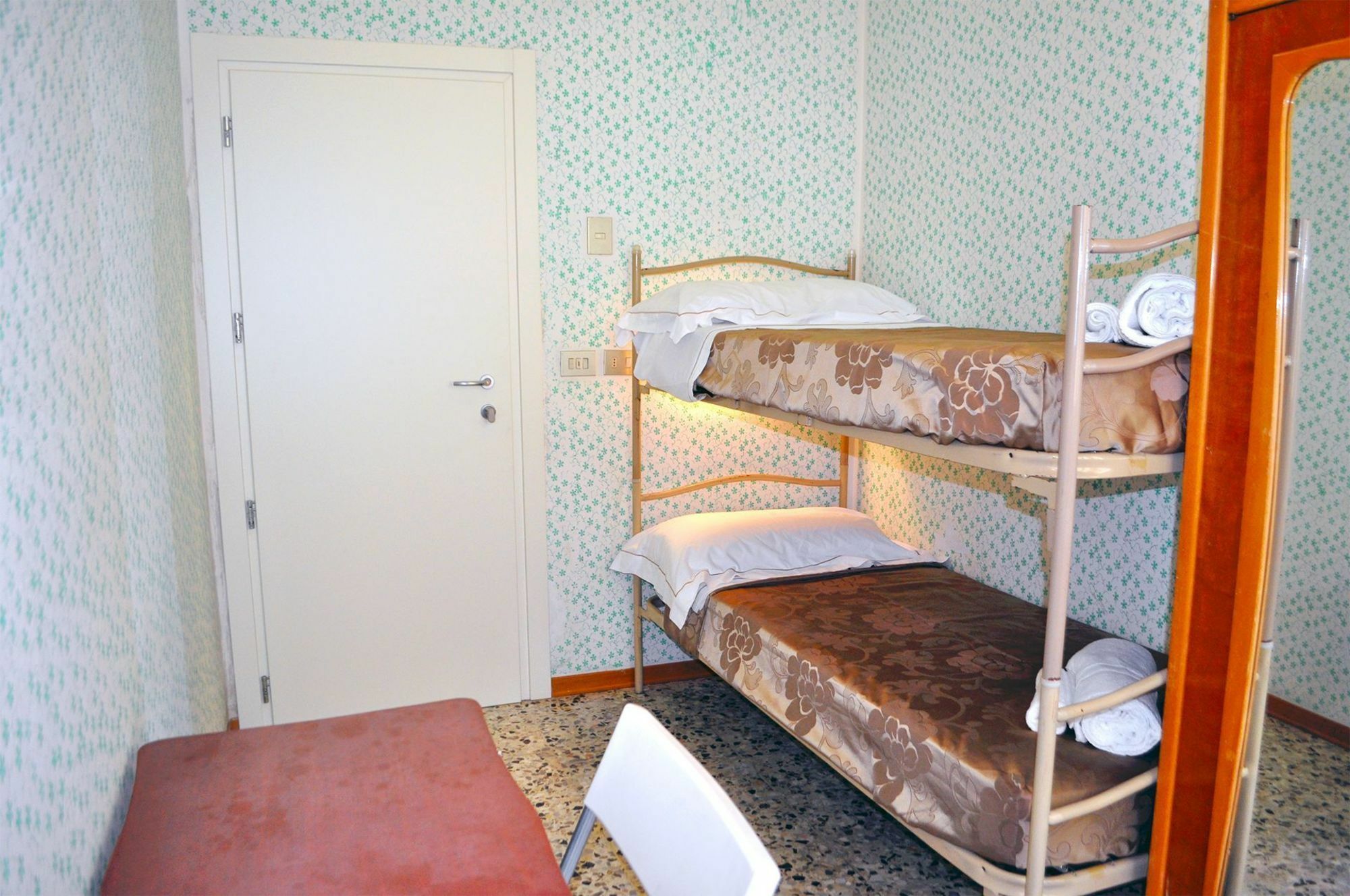 Hotel Urano Cattolica Eksteriør billede